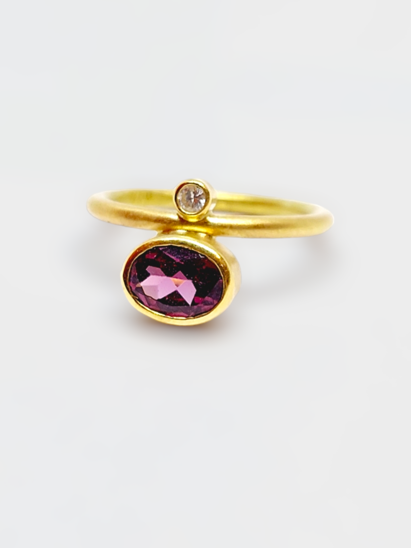 Bild von der Webseite von CHALOS Schmuck & Design